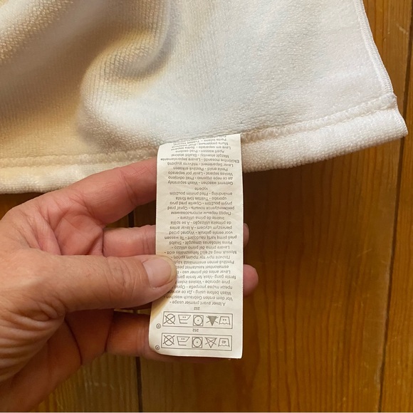 Beach Towels, Set of Three - Picture 8 of 9